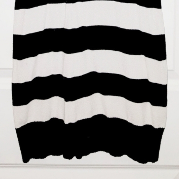 Sweater Dress🛍 - Picture 3 of 5